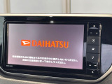 【純正ナビ】人気の純正ナビを装備しております。ナビの使いやすさはもちろん、オーディオ機能も充実!キャンプや旅行はもちろん、通勤や買い物など普段のドライブも楽しくなるはず♪