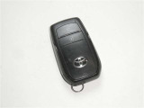 【スマートキー】簡単便利機能♪キーを取り出さずにドアを施錠&解錠。クルマの始動も可能です。