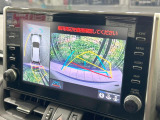 【パノラミックビューモニター】専用のカメラにより、上から見下ろしたような視点で360度クルマの周囲を確認することができます☆死角部分も確認しやすく、狭い場所での切り返しや駐車もスムーズに行えます。