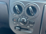 気温に合わせて直感的に操作することで、車内をいつでも快適に保てます。