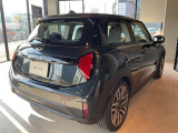 かわいいテールのデザインはほかの車にはない魅力があります。ひと目で&ldquo;MINI&rdquo;とわかるデザインはアナタを虜にしてしまうかもしれません