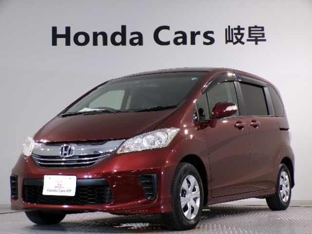 フリード 1.5 G プレミアムエディション