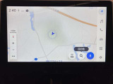 10.5インチの大画面ナビになります。鮮明な地図と高コントラストの美しい映像がご覧いただけます。ナビがあれば初めて行く場所も迷わず安心して運転できます♪