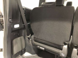 トランクにもライトが付いてます。夜間や地下駐車場などで便利です。