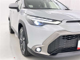 フォグランプ装着車です。暗い夜道の車両前方を明るく照らします