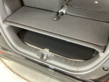 アイデア次第でいろいろな使い方ができる広くて使い勝手のいい荷室。