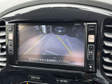 ガイドライン機能付きのリアカメラが装備されておりますので、後退時にとても便利です。