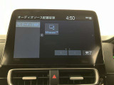 いまや必須装備「ナビゲーション」搭載!知らない場所にスイスイッとドライブ。もう、これなしではハンドルを握れませんね!でも運転中の操作は危険ですのでご注意ですね☆