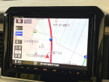 【大画面ナビ】人気の大型8インチナビを装備。存在感のある大画面はインパクト大!ナビ利用時のマップ表示は見やすく、テレビやDVDは臨場感がアップ!いつものドライブがグッと楽しくなります♪