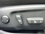 【パワーシート】スイッチ一つで簡単にシートの微調整が可能!電動だから力もいりません!快適なシートポジションにセットして、快適なドライブをお楽しみください。