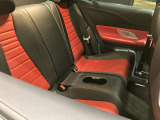 認定中古車フェア期間中はお買い得な特典をご用意しております。ご検討中のお客様はぜひ当店スタッフまでお問い合わせ下さい。