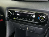 オートエアコンで快適な室内です。