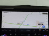 日々の移動をスマートにするナビゲーション。複雑な市街地でも迷いにくく、通勤・買い物にも便利です。毎日使うからこそ、嬉しい装備です。