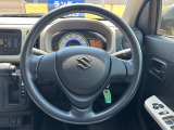 ハンドルの状態が悪いと運転に集中できませんよね。こちらの車、お気軽にお問い合わせください。