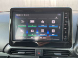 日産純正9インチメモリーナビ(MM223D-L)装備。スマートフォンによる部分地図更新、Bluetooth接続での音楽視聴、快適な画面操作と高音質なオーディオ再生。