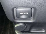 こちらのクルマはHDMI接続コネクタも装備されています♪スマホに接続すればお好きな音楽や映像も流せます!今の時代、さまざまな方法で音楽や動画を楽しめますね!