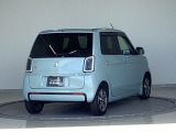バックカメラが付いているのでバックでの車庫入れも安心です。