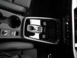 Audi Approved Automobile静岡 遠方のお客様もご相談ください。正規ディーラー認定中古車 静岡県静岡市駿河区南安倍3-6-30 TEL054-282-1331