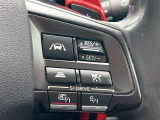 【全車速追従機能付クルーズコントロール】高速道路での長距離走行が楽に!!自動で速度を保つクルーズコントロールが、衝突軽減システムと連携し、前方の車両を感知して車間を保つように速度調節してくれます!!