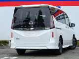 セレナ 2.0 ハイウェイスターV 4WD 