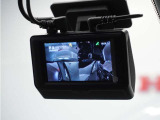◆ドライブレコーダー◆映像・音声などを記録する自動車用の装置です。 もしもの事故の際の記録はもちろん、旅行の際の思い出としてドライブの映像を楽しむことができます。