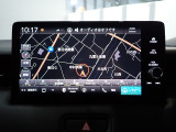 ホンダ純正ナビなのでダッシュボードにスッキリと収まっています。土地勘の無い所でも道に迷わず安心ですね!