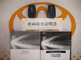 スマートキー付。取扱説明書とメンテナンスノートもあります☆品質評価シート付いてます!トヨタ認定中古車ライト!!