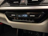 フルオートエアコンで1年中車内は快適!