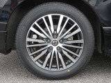 【タイヤ】 【純正18インチアルミホイール】《225/55R18》専用のアルミなのでお車のイメージぴったりですね!