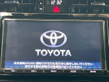 【純正ナビ】人気の純正ナビを装備しております。ナビの使いやすさはもちろん、オーディオ機能も充実!キャンプや旅行はもちろん、通勤や買い物など普段のドライブも楽しくなるはず♪