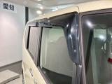 当社の車両には『安心して車選びをしていただくために』お支払い総額を表示しております。税金、自賠責保険料、登録費用、リサイクル料金が含まれており、県内登録及び届出で店頭納車の場合になります。