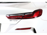 ご納車後は、日本全国のBMW正規ディーラーにて保証整備、一般整備、点検整備、車検整備をお受けいただけますのでご安心下さい。保証修理費用をお立替頂くなどのご面倒もございません。