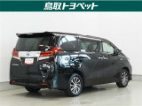 【まるごとクリーニングとは】外装だけでなく室内に関しても清掃・洗浄も徹底しているため、室内の清潔感も気になるという方も安心してお乗り頂けます。気になる臭いや汚れを残さないよう徹底しています。
