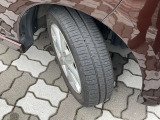 タイヤの溝もございます。