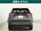 TOYOTA認定中古車とは 【1】まるごとクリーニング【2】車両検査証明書【3】ロングラン保証 この『3つの安心』をセットにした中古車のブランドになります。