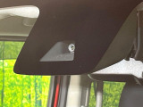 【エマージェンシーブレーキ】走行中に前方の車両等を認識し、衝突しそうな時は警報とブレーキで衝突回避と被害軽減をアシスト。より安全にドライブをお楽しみいただけます。