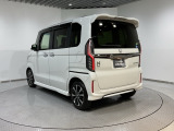 ご納車までの期間ですが、県内のお客様は2、3週間、県外のお客様は3、4週間ほどでご納車が可能となります。但し、お支払いや書類の状況によっては多少の前後もありますので、その際には何卒ご了承下さい。