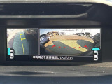 ■サイドカメラ ■フロントカメラ(カーブミラーが無いT字路でボタンを押せば、左右からの歩行者や車を確認する事ができます)