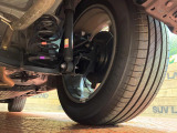 お車を安心してお乗りいただく為には、足回りの定期点検が欠かせません。サービスサポート(有償保証)では無料点検もご提供しており、安心のカーライフをお過ごしいただけるサポート体制が整っています。