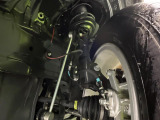 お車を安心してお乗りいただく為には、足回りの定期点検が欠かせません。サービスサポート(有償保証)では無料点検もご提供しており、安心のカーライフをお過ごしいただけるサポート体制が整っています。