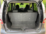普段のお買い物や通勤、送迎等に十分な荷室スペースを確保しております。セカンドシートを倒すと、大きな荷物の積載も可能です♪