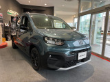 登録済未使用車ドブロマキシ出ました!7人乗りの人気モデルになります。