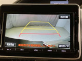 【バックカメラ】あると便利なバックカメラ装備!駐車時に後方がリアルタイム映像で確認できます。立体駐車場や夜間の車庫入れ時に大活躍!運転スキルに関わらず、今や必須となった装備ですね♪