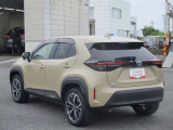明るく広々、落ち着いた店内では、中古車のご検討・ご購入のほか、携帯電話(au)の購入等、様々なご相談に幅広く応えていきます♪