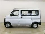 『トヨタ認定中古車』3つの安心を1台にセット!1.徹底した洗浄 2.車両検査証明書つき 3.ロングラン保証つき 全てをクリアした【安心】の証!詳しくスタッフまでお気軽にお問い合わせ下さい。