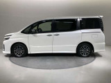 ヴォクシー 2.0 ZS 煌 
