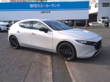 【法定12ヶ月点検】を実施いたします。お車の基本性能を保証するために、機関部や足回り等の入念な点検と交換が必要と判断した消耗部品の交換や、悪い箇所がある際はその整備や部品交換を行います。