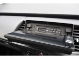 【ミュージックラック】CDから音楽を取り込み、いつでもお好きな曲を再生することができます♪日々のカーライフが楽しくなること間違いなしです!!