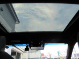 調光パノラマルーフ