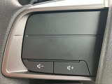 ハンズフリーで電話出来ます。ハンドルから手を放さずに通話出来、安全です。